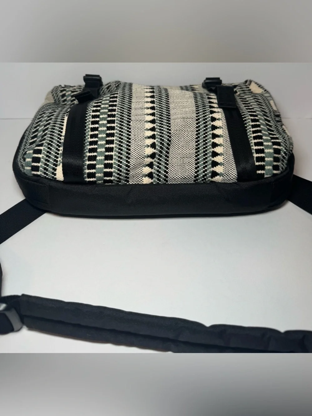 Ethnotek Somanya Sling 13 - India 10 Artisan Hand-Woven Tablet Bag